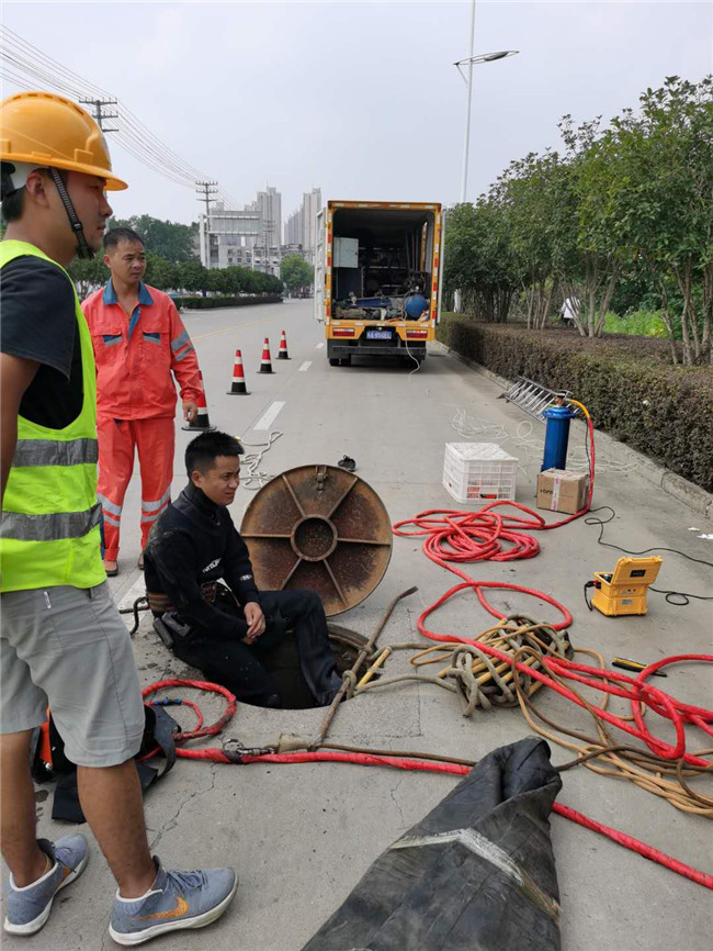 清流翻衬法管道修复技术主要工序