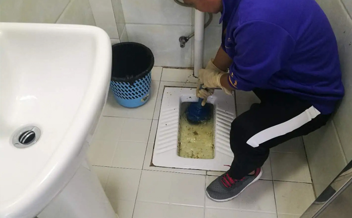 清流疏通蹲坑